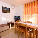 Petra Apartamento *