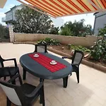 דירה Petra