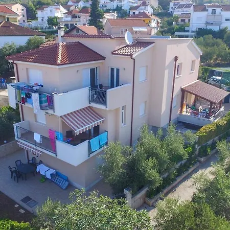 Petra Apartament Trogir